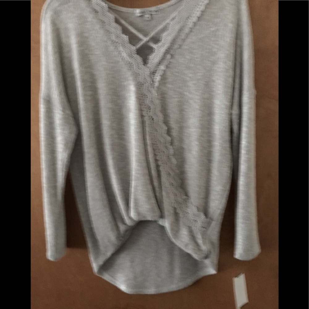 NWT Lightweight Sweater size M